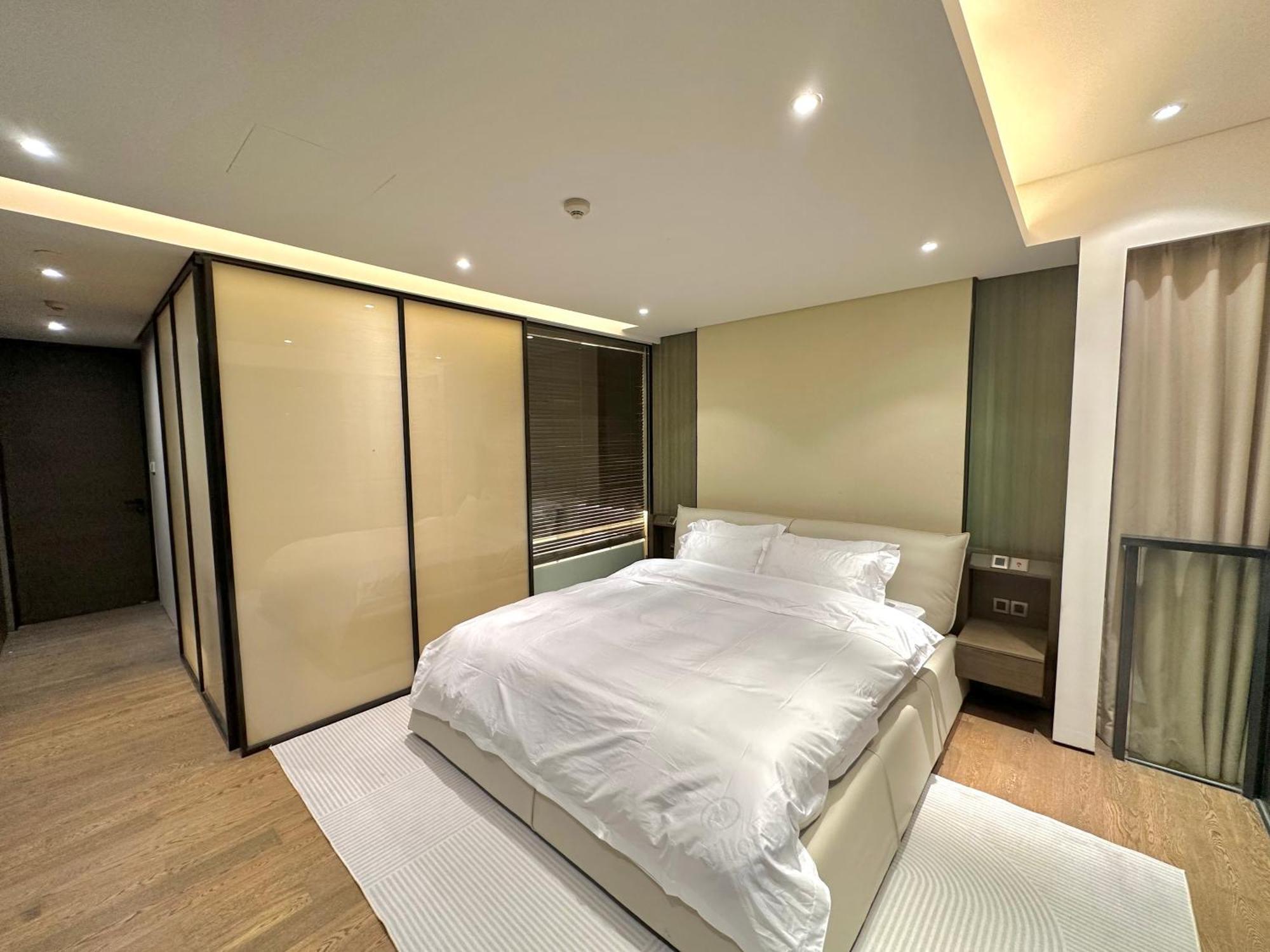 Zhome-Deplex Luxury Apartment-Near The Bund Shanghai Bagian luar foto