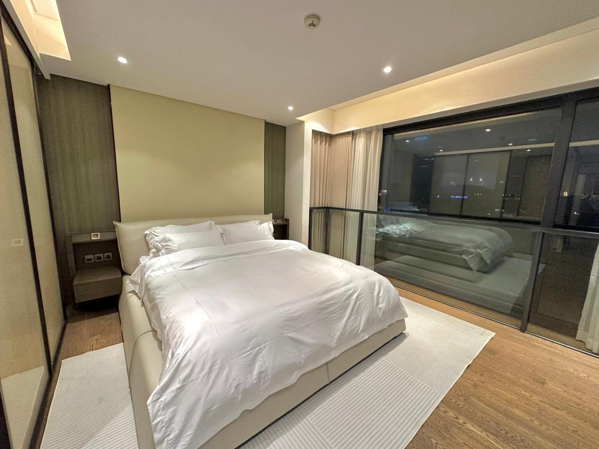 Zhome-Deplex Luxury Apartment-Near The Bund Shanghai Bagian luar foto