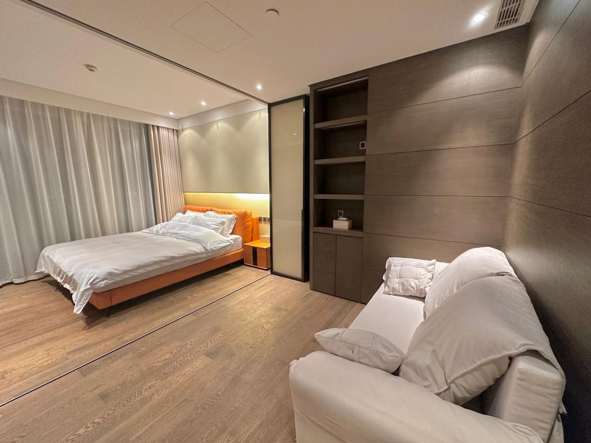 Zhome-Deplex Luxury Apartment-Near The Bund Shanghai Bagian luar foto